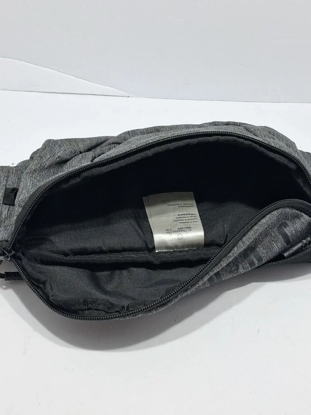 AirJordan Crossbody Fanny Pack Gray/Black,  Adjustable Preowned